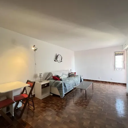 Agreable Au Centre Port Appartement *